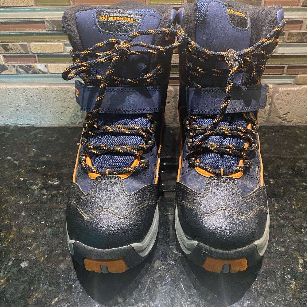 Kids snow boots